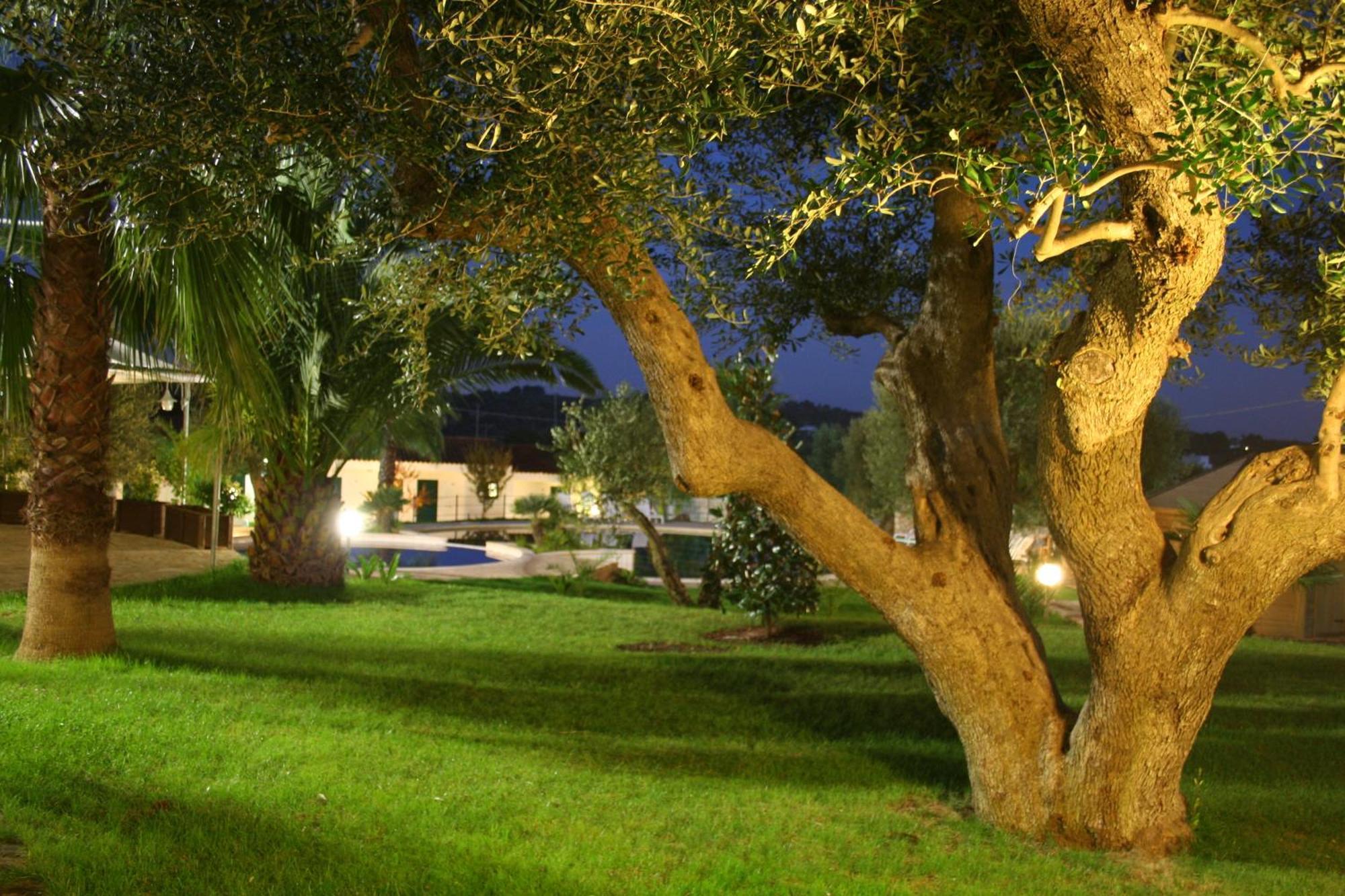 Citta Bianca Country Resort Ostuni Exterior foto
